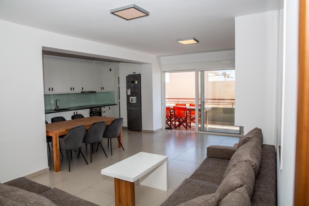 5 Sterne Apollo City Apartment Lavrion Exterior photo